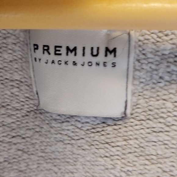 Jack and Jones Large Collarded Zip Up Sweater - Picture 2 of 5